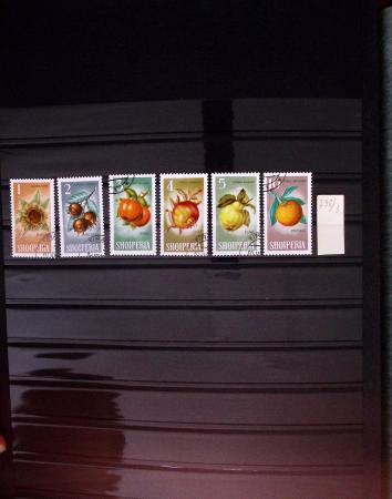 1913-1980 Mint & used collection in one stockbook,