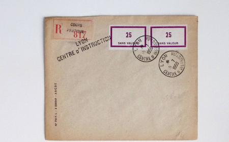Bon lot de 86 plis ou devants de lettre avec timbres des cours d'instruction et timbres fictifs dont mandats-poste et mandats-cartes AFF Semeuses