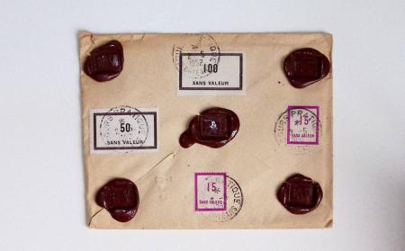 Bon lot de 86 plis ou devants de lettre avec timbres des cours d'instruction et timbres fictifs dont mandats-poste et mandats-cartes AFF Semeuses