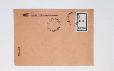 Bon lot de 86 plis ou devants de lettre avec timbres des cours d'instruction et timbres fictifs dont mandats-poste et mandats-cartes AFF Semeuses