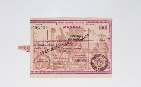 Bon lot de 86 plis ou devants de lettre avec timbres des cours d'instruction et timbres fictifs dont mandats-poste et mandats-cartes AFF Semeuses