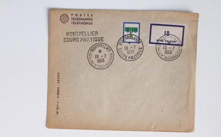 Bon lot de 86 plis ou devants de lettre avec timbres des cours d'instruction et timbres fictifs dont mandats-poste et mandats-cartes AFF Semeuses