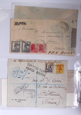 Classeur rouge contenant 93 lettres de la guerre d'Espagne provenant d'une collection primée en expo nationale dont censures et vignettes patriotiques