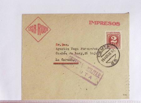 Classeur rouge contenant 93 lettres de la guerre d'Espagne provenant d'une collection primée en expo nationale dont censures et vignettes patriotiques
