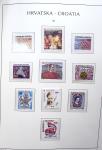 1942-2023 Mint collection in three Lighthouse albums
