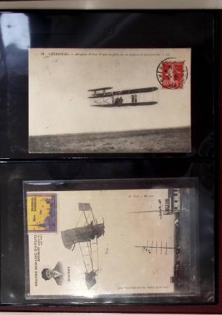 Album compact Safe brun contenant 92 cartes postales anciennes d'aviation et 14 vignettes, nombreux meetings dont porte-timbre Rouen aviation 1910,...