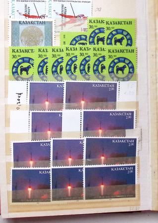 KAZAKHSTAN 1992-2005, Stock en classeur du KAZAKHSTAN,