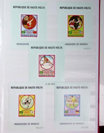 1973-1984, Collection de 114 blocs spéciaux de HAUTE-VOLTA