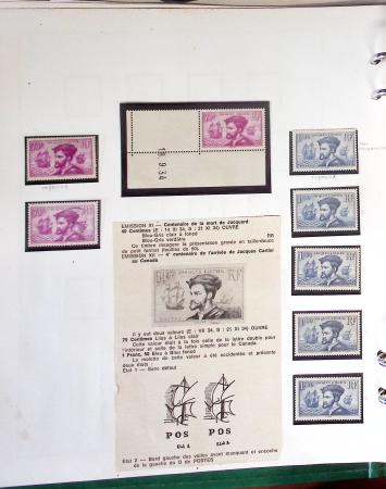 1900- 1959, Deux albums avec des timbres neufs et oblitérés