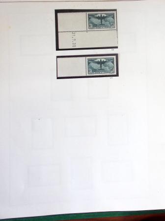 1900- 1959, Deux albums avec des timbres neufs et oblitérés