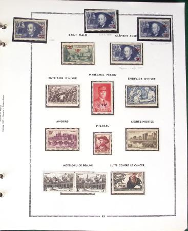 1900- 1959, Deux albums avec des timbres neufs et oblitérés