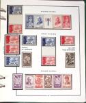 1900- 1959, Deux albums avec des timbres neufs et oblitérés