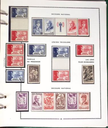 1900- 1959, Deux albums avec des timbres neufs et oblitérés