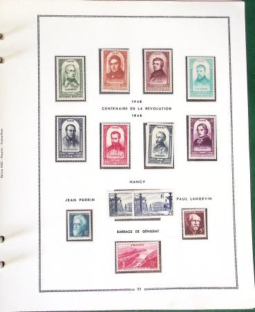 1900- 1959, Deux albums avec des timbres neufs et oblitérés