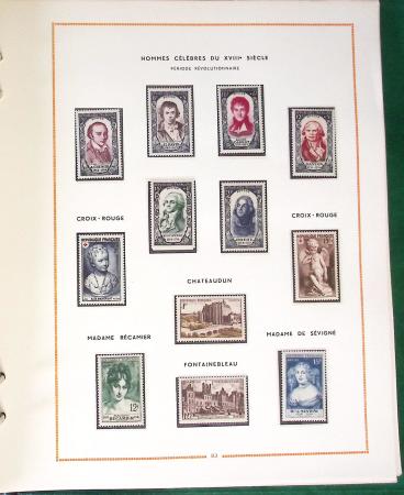 1900- 1959, Deux albums avec des timbres neufs et oblitérés