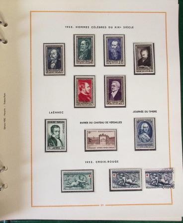 1900- 1959, Deux albums avec des timbres neufs et oblitérés