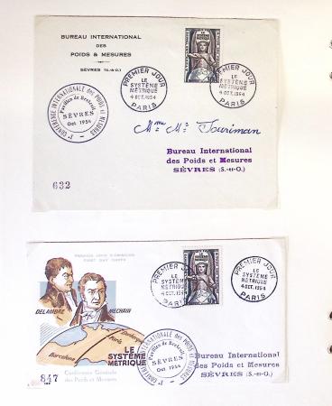 1900- 1959, Deux albums avec des timbres neufs et oblitérés