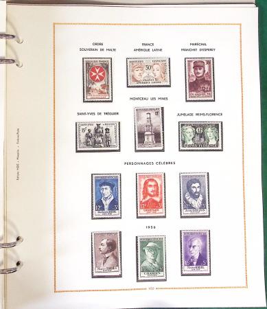 1900- 1959, Deux albums avec des timbres neufs et oblitérés