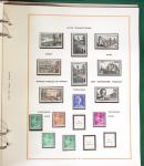 1900- 1959, Deux albums avec des timbres neufs et oblitérés