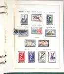 1900- 1959, Deux albums avec des timbres neufs et oblitérés