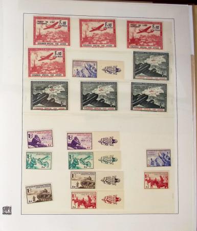 1900- 1959, Deux albums avec des timbres neufs et oblitérés