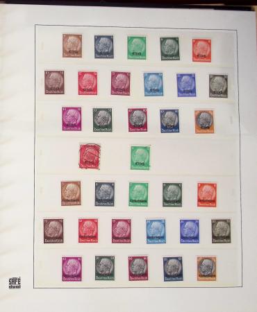 1900- 1959, Deux albums avec des timbres neufs et oblitérés