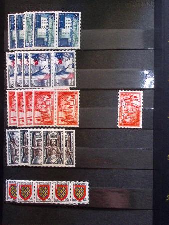 1910-1960 env. Grande quantité de timbres neufs rangés