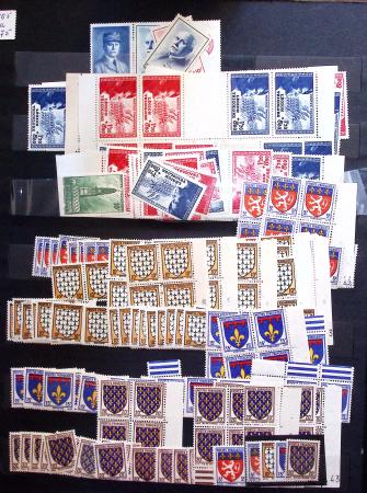1910-1960 env. Grande quantité de timbres neufs rangés