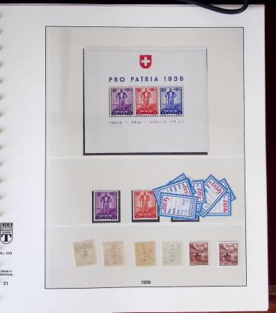 1900-2002, Collection de SUISSE en 13 albums et classeurs,