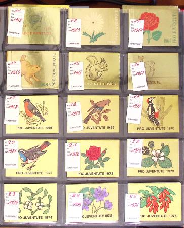 1900-2002, Collection de SUISSE en 13 albums et classeurs,
