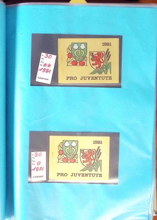 1900-2002, Collection de SUISSE en 13 albums et classeurs,