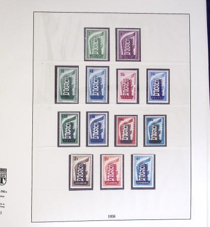 1900-2002, Collection de SUISSE en 13 albums et classeurs,