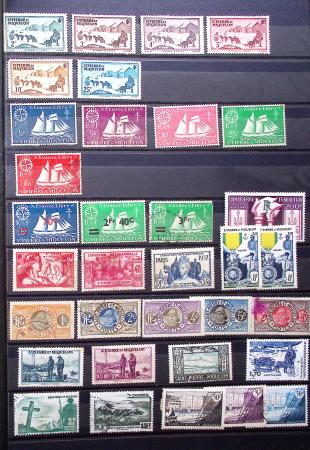 1955-2024, Collection des TAAF en 2 classeurs,  dont