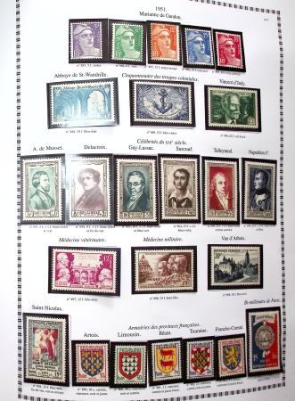 1942-2018, Collection de France en 5 classeurs YT vert