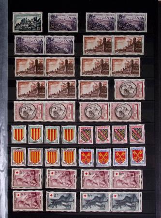 1950-2023, Collection de bloc souvenirs en quantité