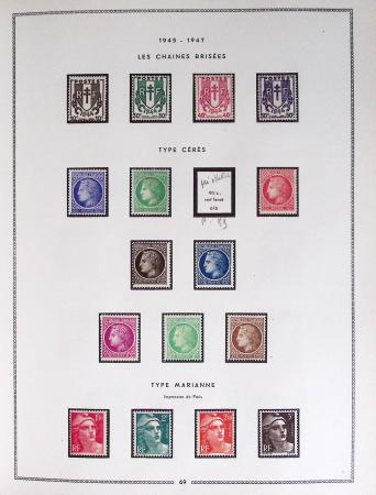 1849-1979, Collection de France en deux classeurs Moc,