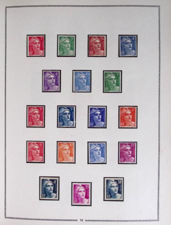 1849-1979, Collection de France en deux classeurs Moc,