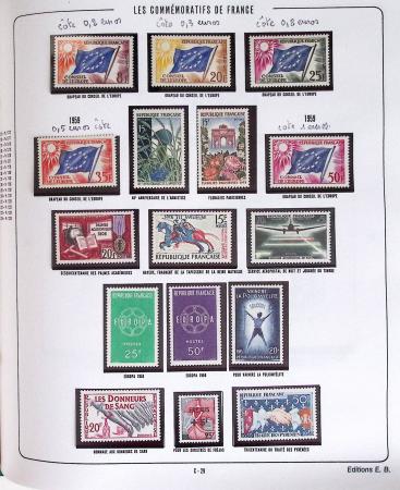 1900-2019, Collection de timbres de France à réarranger