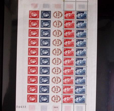 1900-2019, Collection de timbres de France à réarranger