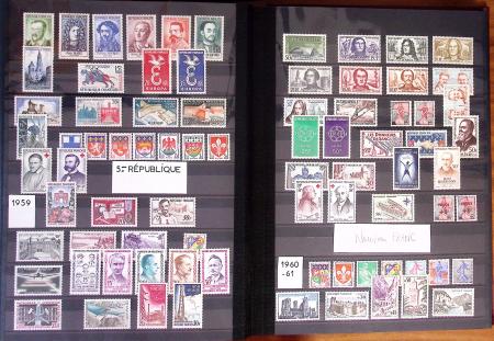 1876-2022, Collection de France en deux classeurs,