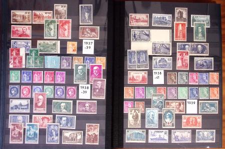 1876-2022, Collection de France en deux classeurs,