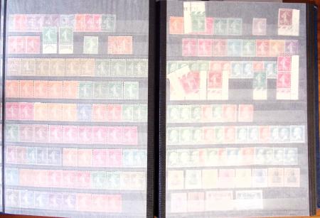 1849-1957, Collection/stock en 4 classeurs, neuf à
