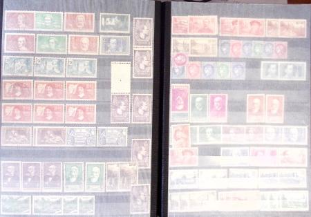 1849-1957, Collection/stock en 4 classeurs, neuf à