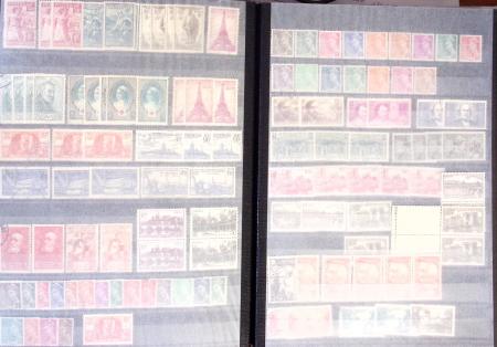 1849-1957, Collection/stock en 4 classeurs, neuf à