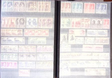 1849-1957, Collection/stock en 4 classeurs, neuf à