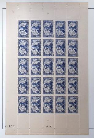 1930-1982 Ensemble de feuilles très bien conservées