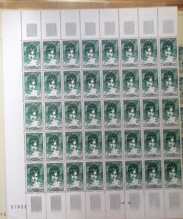 1930-1982 Ensemble de feuilles très bien conservées