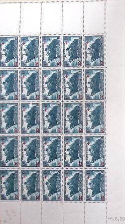 1930-1982 Ensemble de feuilles très bien conservées