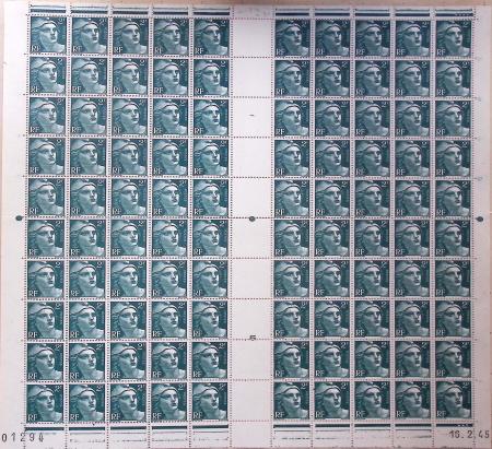 1930-1982 Ensemble de feuilles très bien conservées