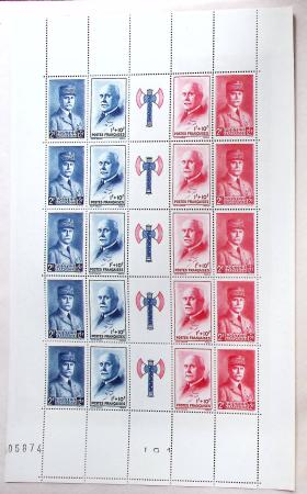 1930-1982 Ensemble de feuilles très bien conservées